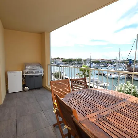 Apartment Le Danieli Sur Les Quais 3 Le Grau-du-Roi